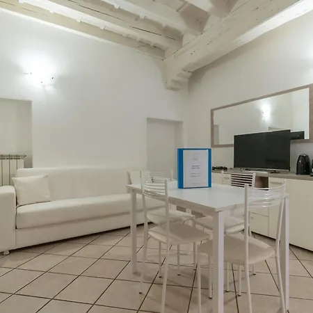 Apartament Bilocale Piccolo Corso - F&l *