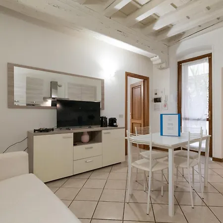 Apartament Bilocale Piccolo Corso - F&l