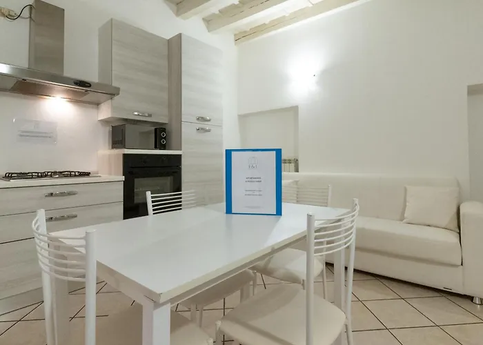 Apartamento Bilocale Piccolo Corso - F&l