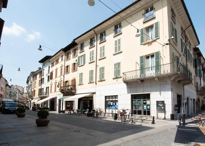 Bilocale Piccolo Corso - F&l * Brescia