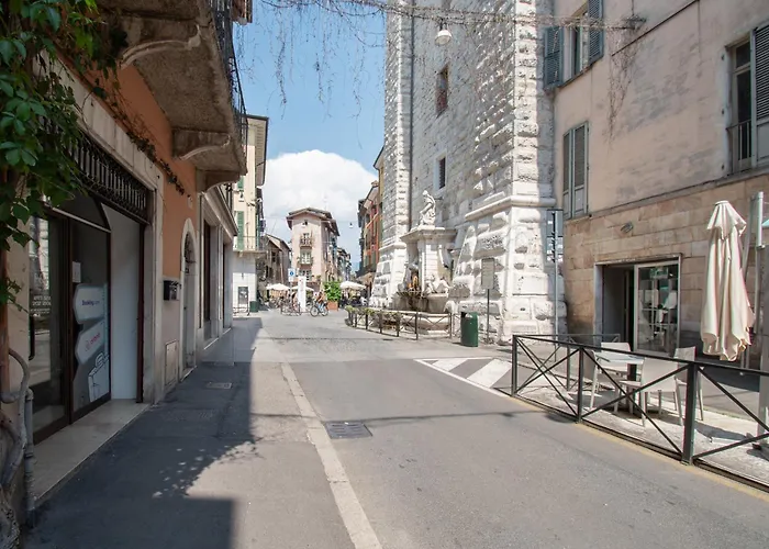 Bilocale Piccolo Corso - F&l