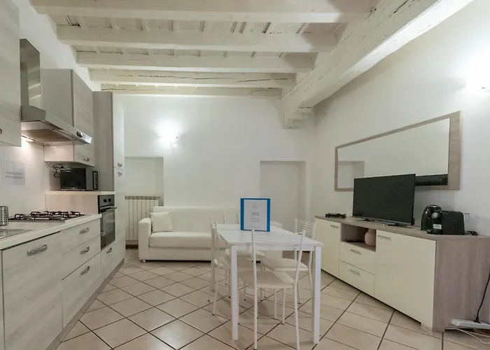 Bilocale Piccolo Corso - F&l Apartman *