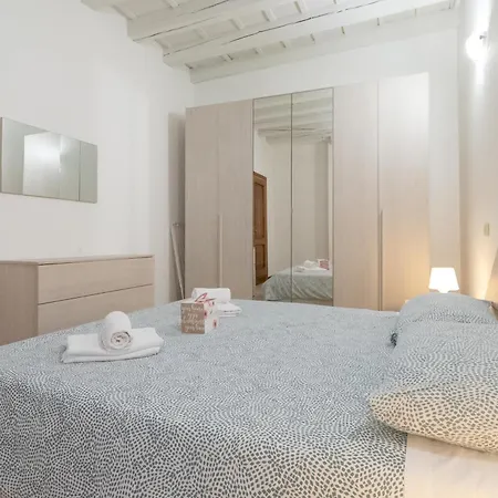 Bilocale Piccolo Corso - F&l